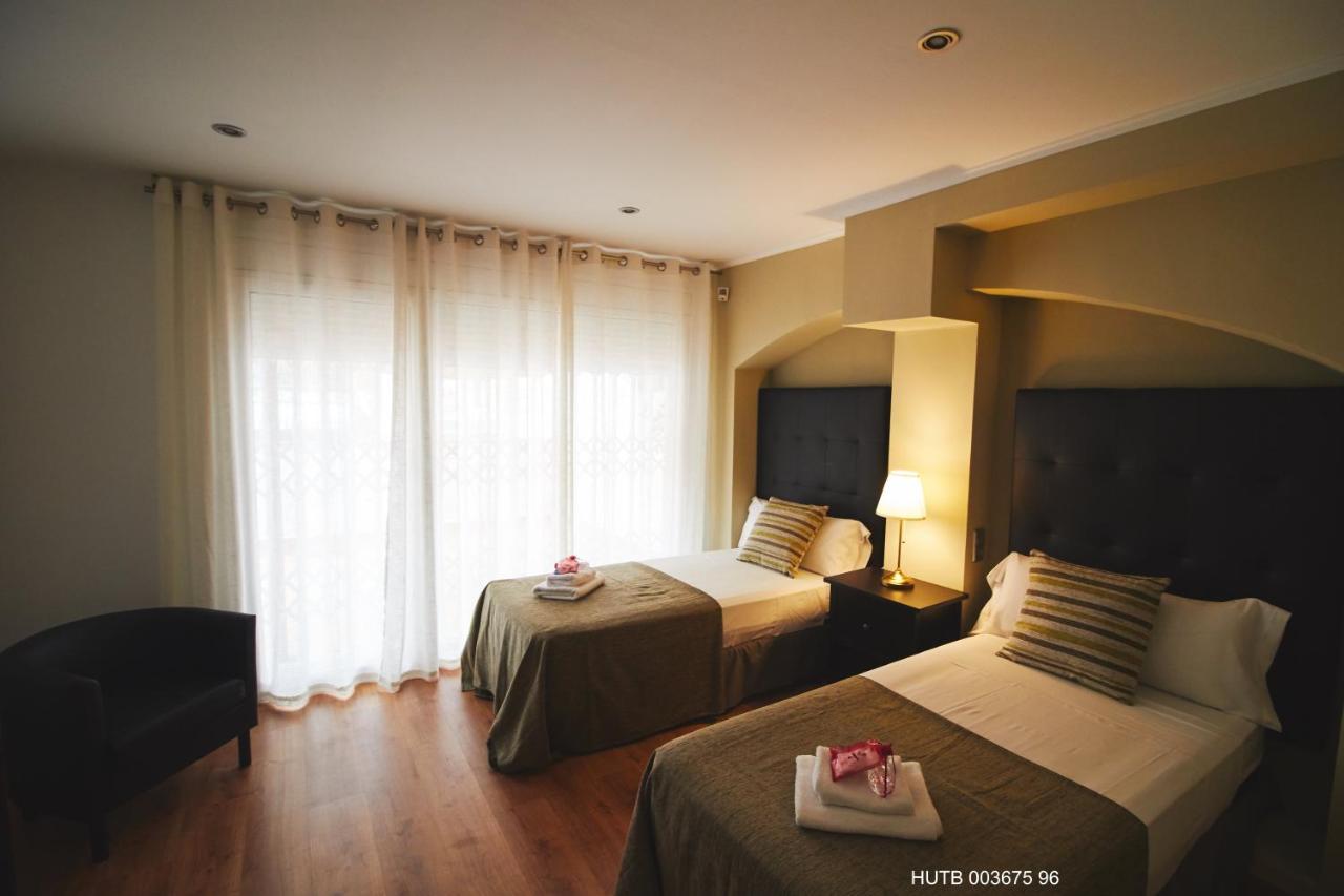 Alcam Alio Cine Apartment Barcelona Exterior photo